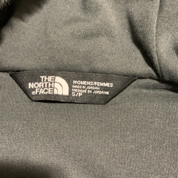 The North Face Grey Furlander Faux Fur Vest Small - Picture 3 of 6